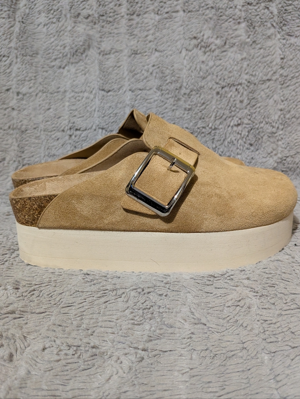 Madden Girl Tan Suede Platform Mule with Buckle Size 7